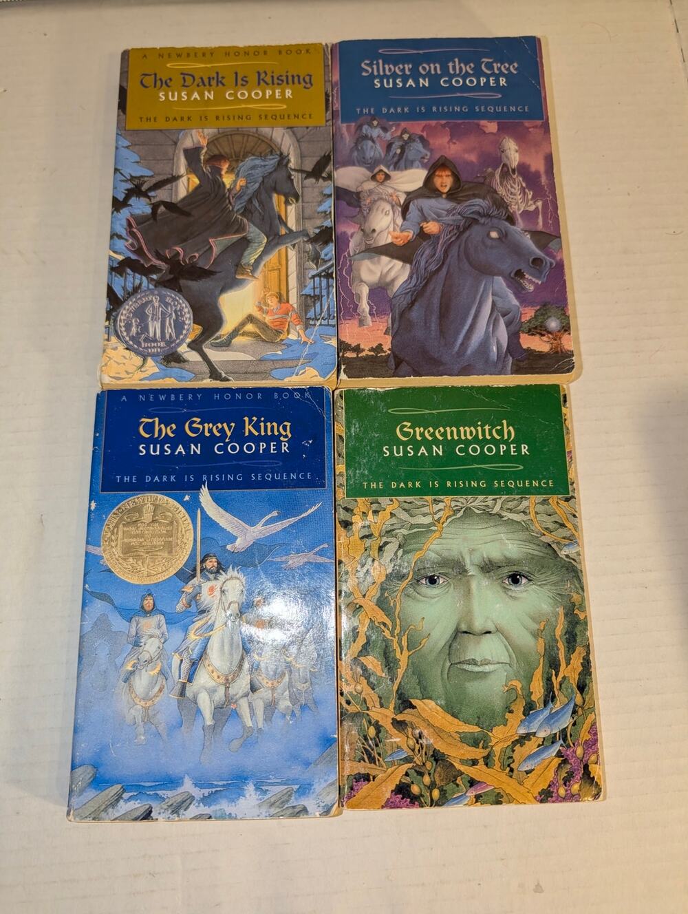 Lot 4 Vintage 1970's The Dark Is Rising Sequence Susan Cooper PB Books